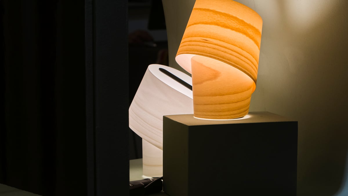 tiny lzf-wood-veneer-lamp